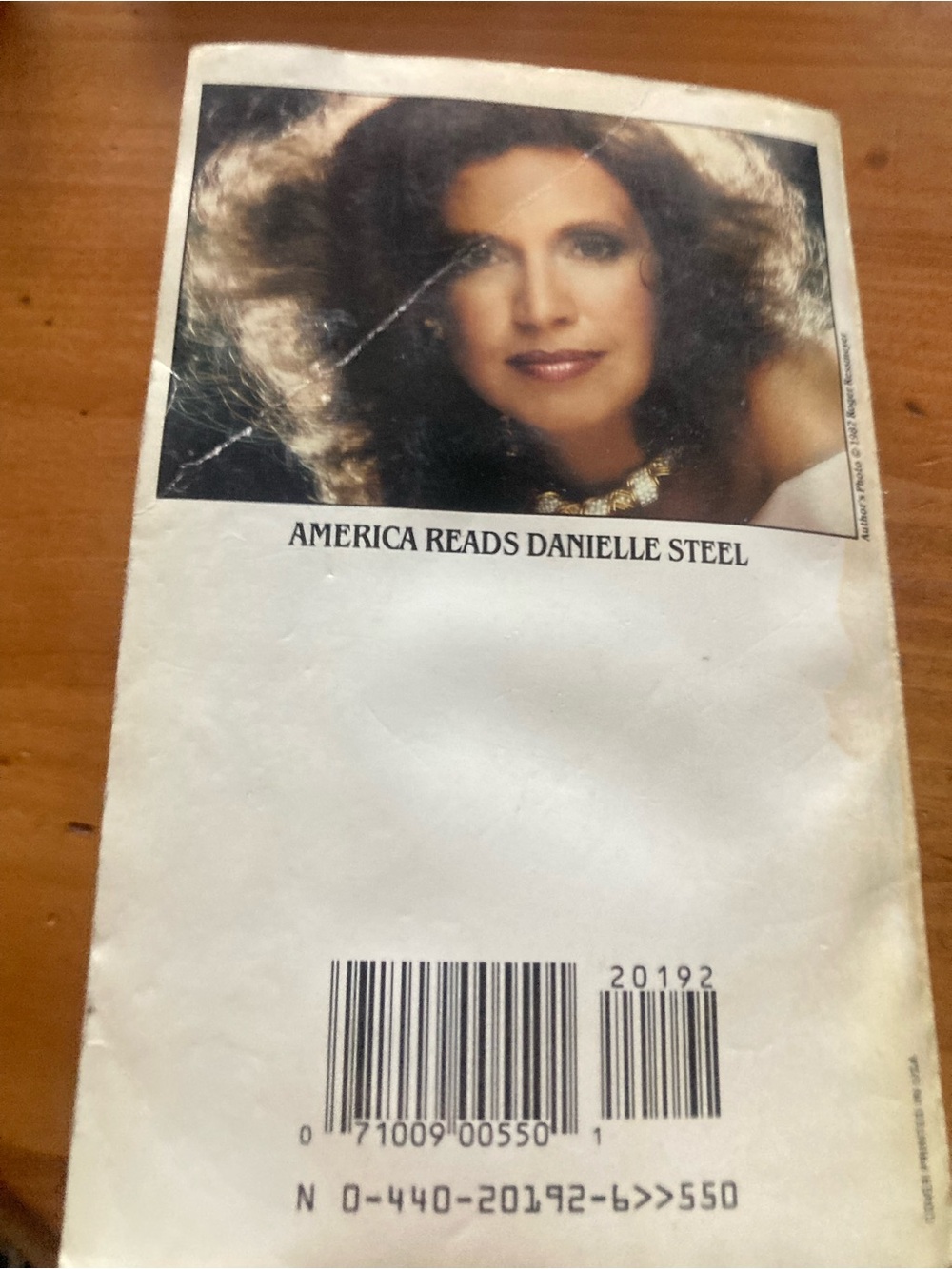 Danielle Steel "Kaleidoscope" Paperback - Teal & Blue Cover - Picture 5 of 5